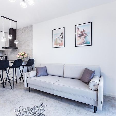 Apartament Roza Wiatrow Gizycko/维尔卡瑟 外观 照片
